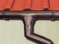 Про те, як провести   монтаж водостоків для даху своїми руками   , Читайте в окремому матеріалі